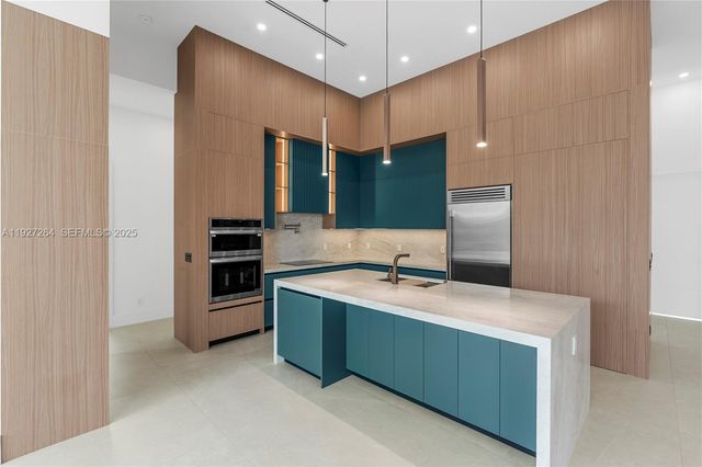 105 sw 33rd PL, Cape Coral, FL 33991