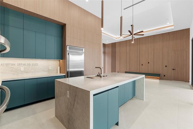 105 sw 33rd PL, Cape Coral, FL 33991