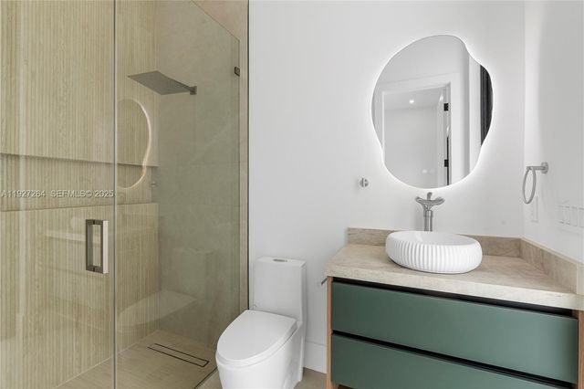 105 sw 33rd PL, Cape Coral, FL 33991