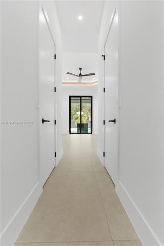 105 sw 33rd PL, Cape Coral, FL 33991