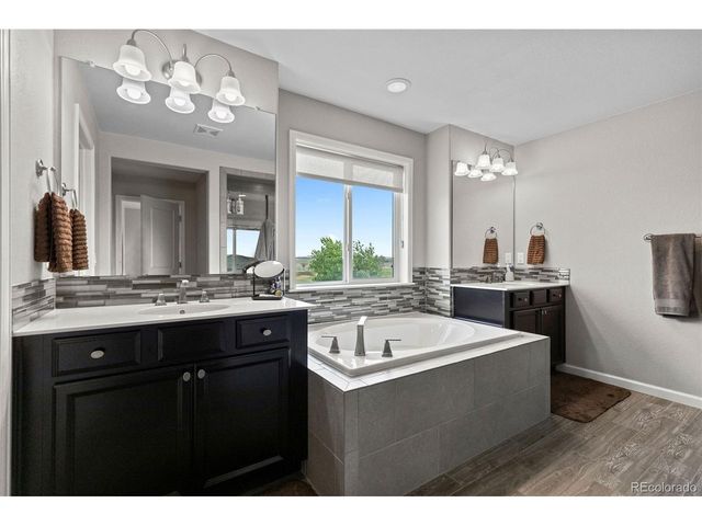 15924 E 117th Ave, Commerce City, CO 80022
