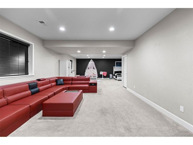 15924 E 117th Ave, Commerce City, CO 80022