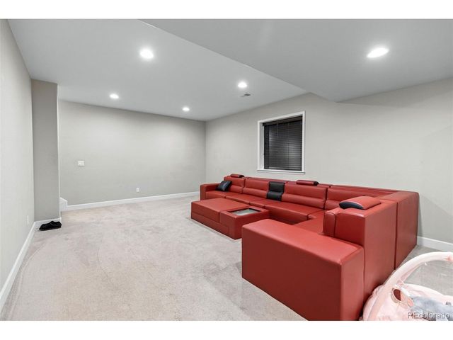 15924 E 117th Ave, Commerce City, CO 80022
