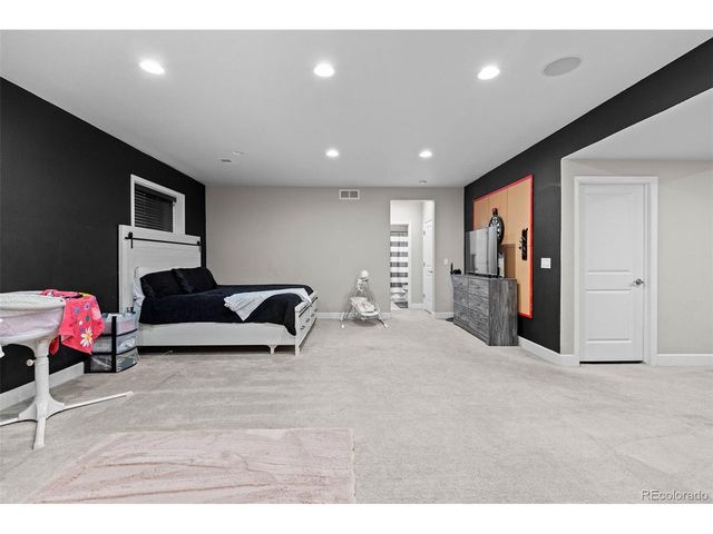 15924 E 117th Ave, Commerce City, CO 80022