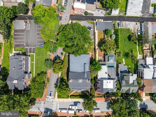305 S WALNUT ST, West Chester, PA 19382