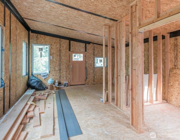 9263 NE Spruce Avenue, Indianola, WA 98342