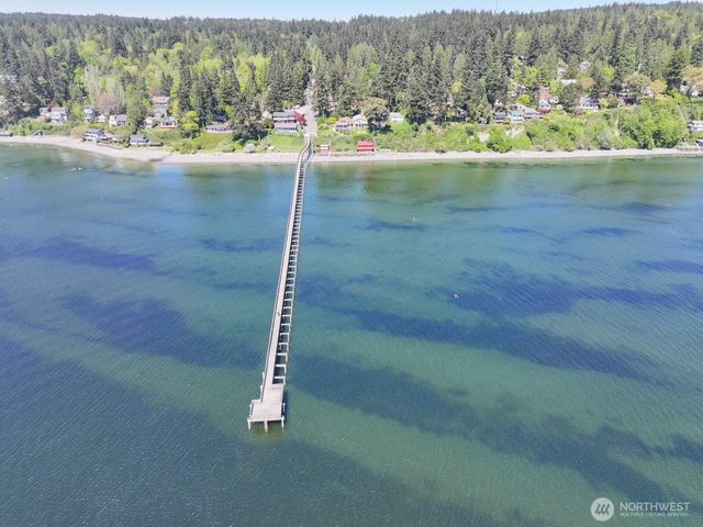 9263 NE Spruce Avenue, Indianola, WA 98342