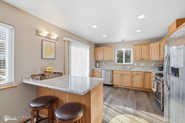 6628 W Reiner Circle, Wasilla, AK 99623