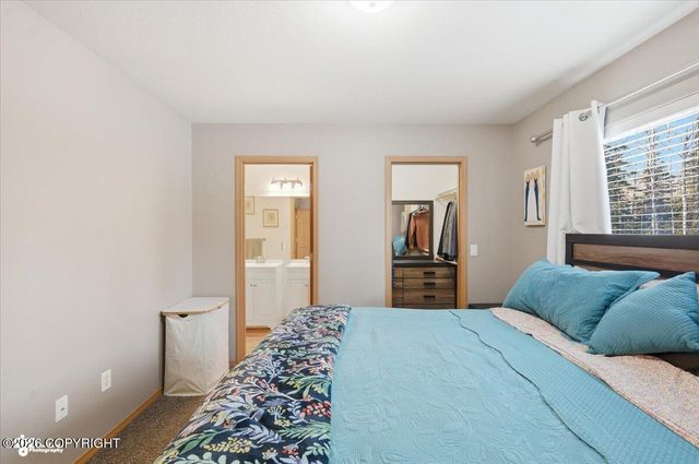 6628 W Reiner Circle, Wasilla, AK 99623