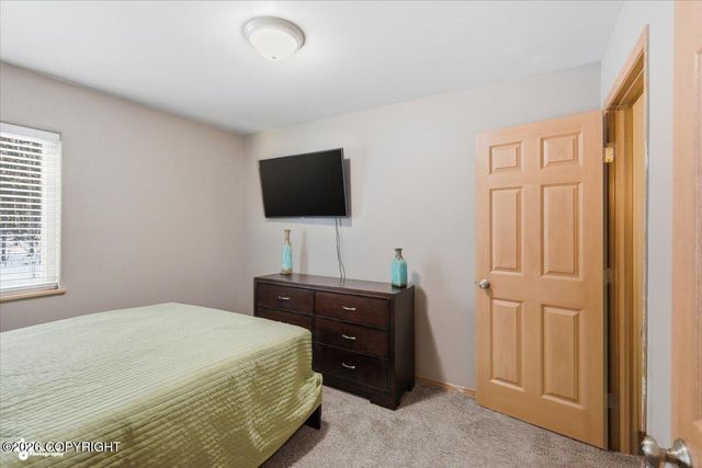 6628 W Reiner Circle, Wasilla, AK 99623