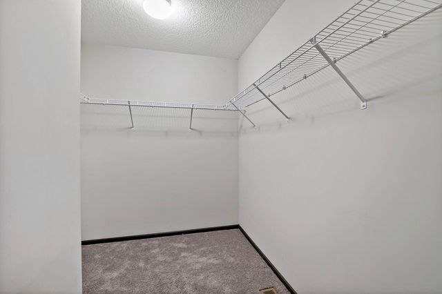 7106 Calumet Court, Savage, MN 55378