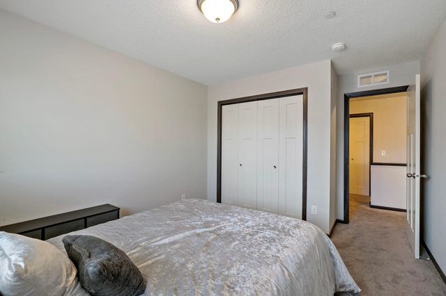 7106 Calumet Court, Savage, MN 55378