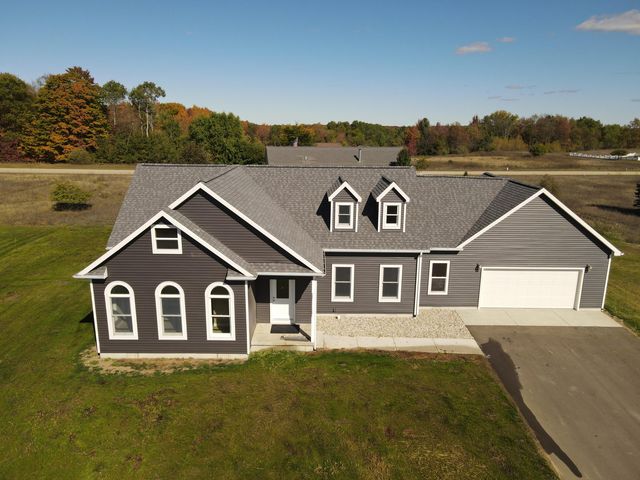 21238 Deans View, Big Rapids, MI 49307