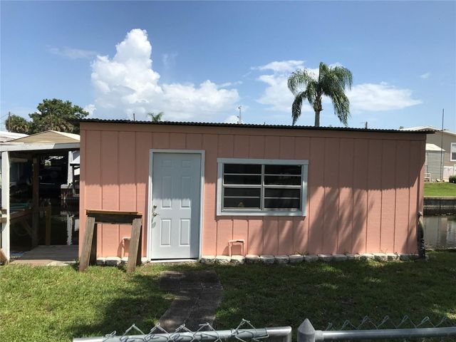 1091 Lemon St, Okeechobee, FL 34974