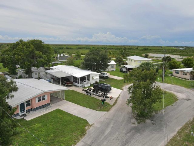 1091 Lemon St, Okeechobee, FL 34974