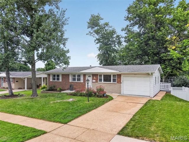 10211 Jubil Drive, Unincorporated, MO 63123