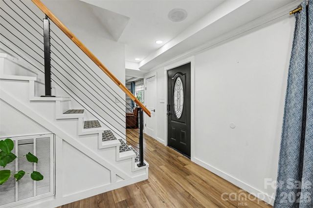 5821 Shadow Creek Road, Charlotte, NC 28226