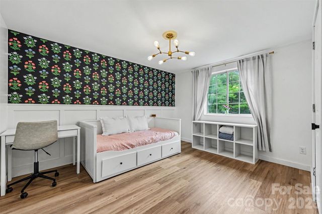 5821 Shadow Creek Road, Charlotte, NC 28226