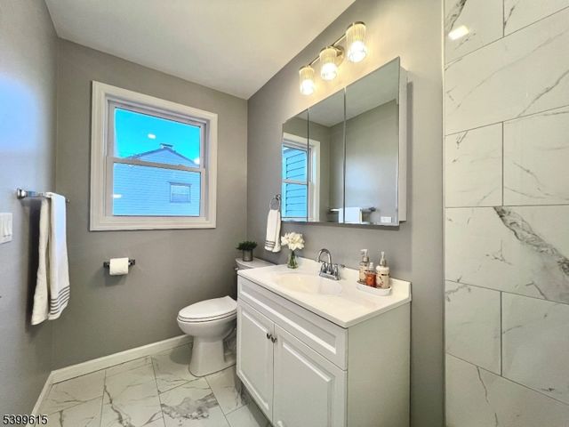 1 Vail Rd, Parsippany-troy Hills Twp., NJ 07034