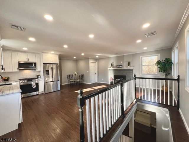 1 Vail Rd, Parsippany-troy Hills Twp., NJ 07034