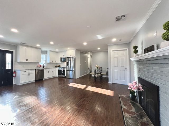 1 Vail Rd, Parsippany-troy Hills Twp., NJ 07034