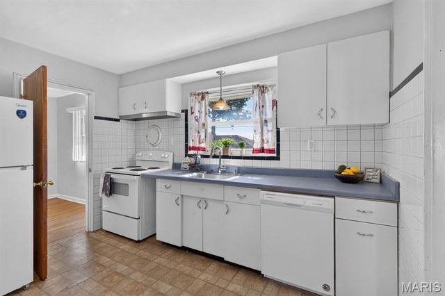 9108 Jonmar Court, Affton, MO 63123