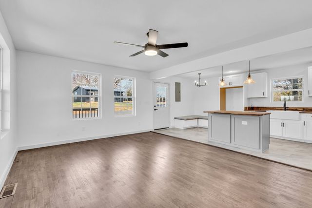 7159 CCC Rd, Fairview, TN 37062