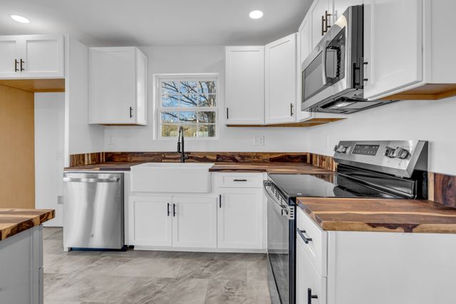 7159 CCC Rd, Fairview, TN 37062