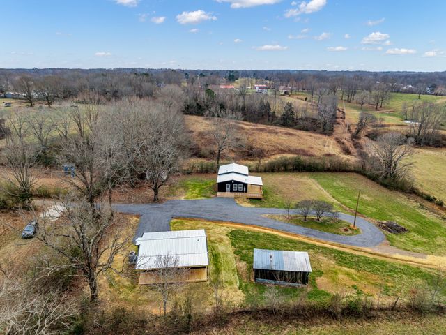 7159 CCC Rd, Fairview, TN 37062