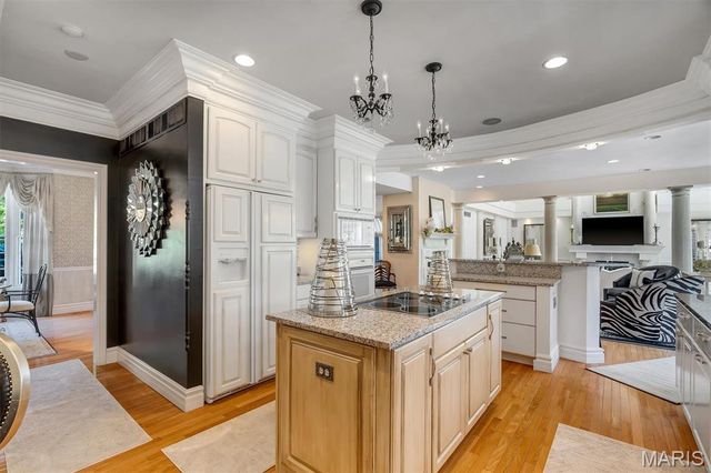 21 Country Club Drive, Edwardsville, IL 62025