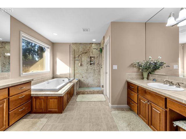 1200 Ne 150TH Ave, Vancouver, WA 98684