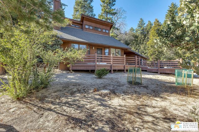 25181 Gail Drive, Idyllwild, CA 92549