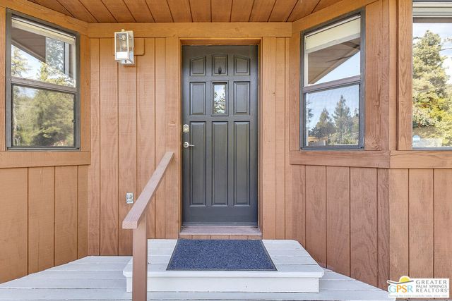 25181 Gail Drive, Idyllwild, CA 92549