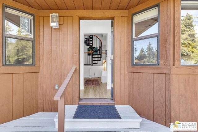 25181 Gail Drive, Idyllwild, CA 92549