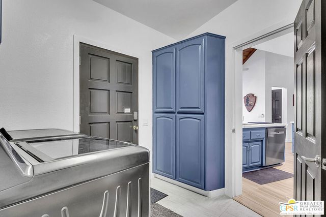 25181 Gail Drive, Idyllwild, CA 92549