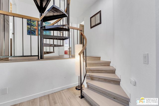 25181 Gail Drive, Idyllwild, CA 92549