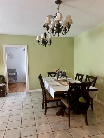 1044 S Florida Street, Mercedes, TX 78570