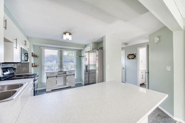 3015 Stratford Court, Loveland, OH 45140