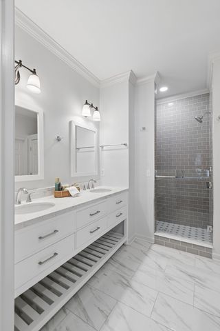 809 Barrington Place Dr, Brentwood, TN 37027