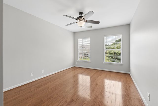 809 Barrington Place Dr, Brentwood, TN 37027
