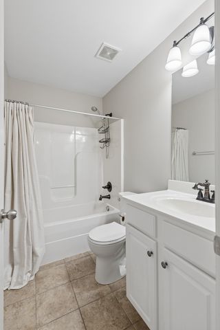 809 Barrington Place Dr, Brentwood, TN 37027