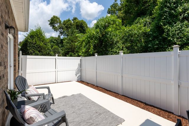 809 Barrington Place Dr, Brentwood, TN 37027