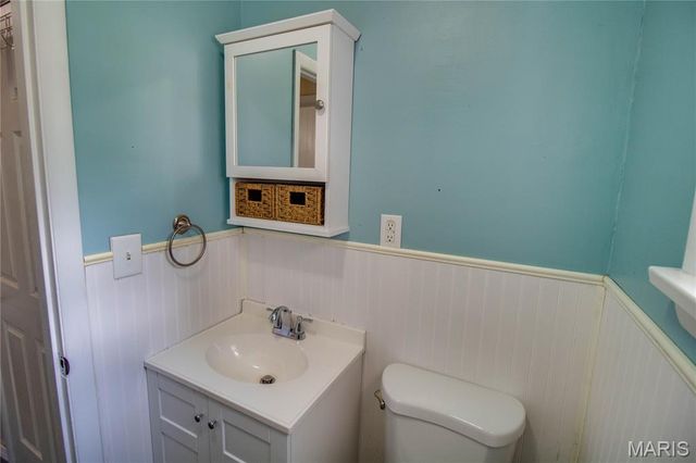 1513 Colonial Drive, Godfrey, IL 62035