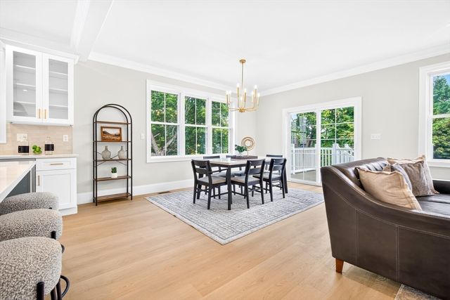 15 Milner Street, Waltham, MA 02453
