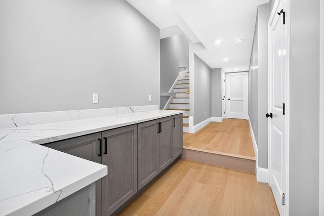 15 Milner Street, Waltham, MA 02453