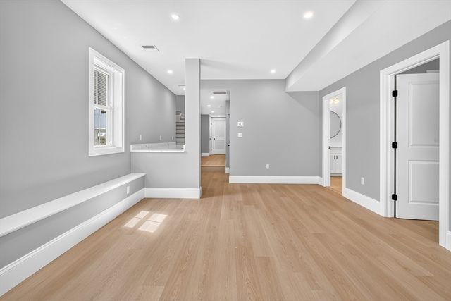 15 Milner Street, Waltham, MA 02453