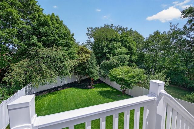 15 Milner Street, Waltham, MA 02453