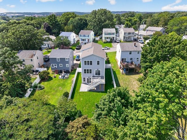 15 Milner Street, Waltham, MA 02453