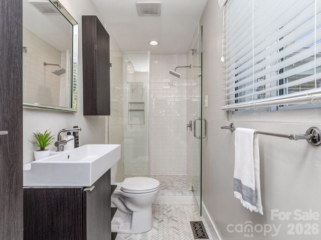 609 Cooper Drive, Charlotte, NC 28210