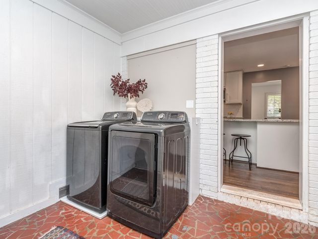 609 Cooper Drive, Charlotte, NC 28210